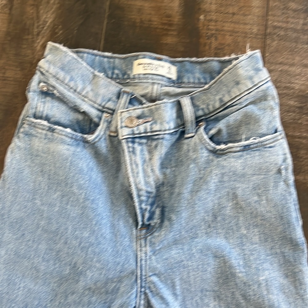 Jeans - Picture 2 of 5